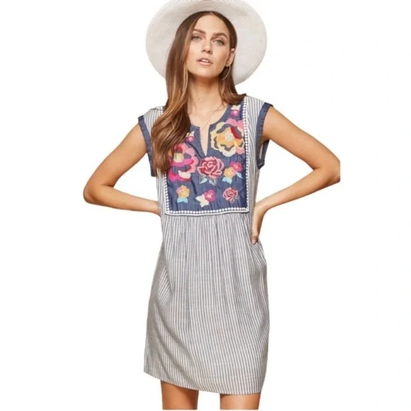 Savanna Jane | Dresses | Savanna Jane Floral Seersucker Embroidered Dress  Tunic